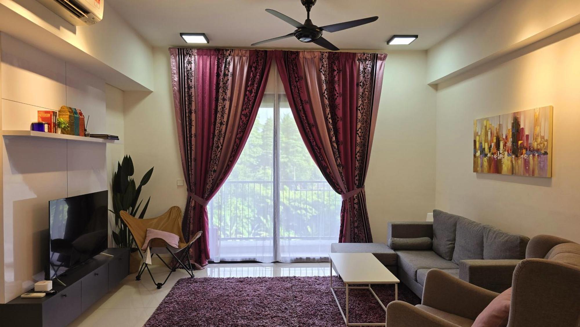 Radia Bukit Jelutong, By Emerald *